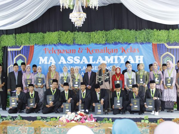 Pelepasan dan Kenaikan Kelas Siswa MA Assalamiyah Tahun Pelajaran 2022-2023