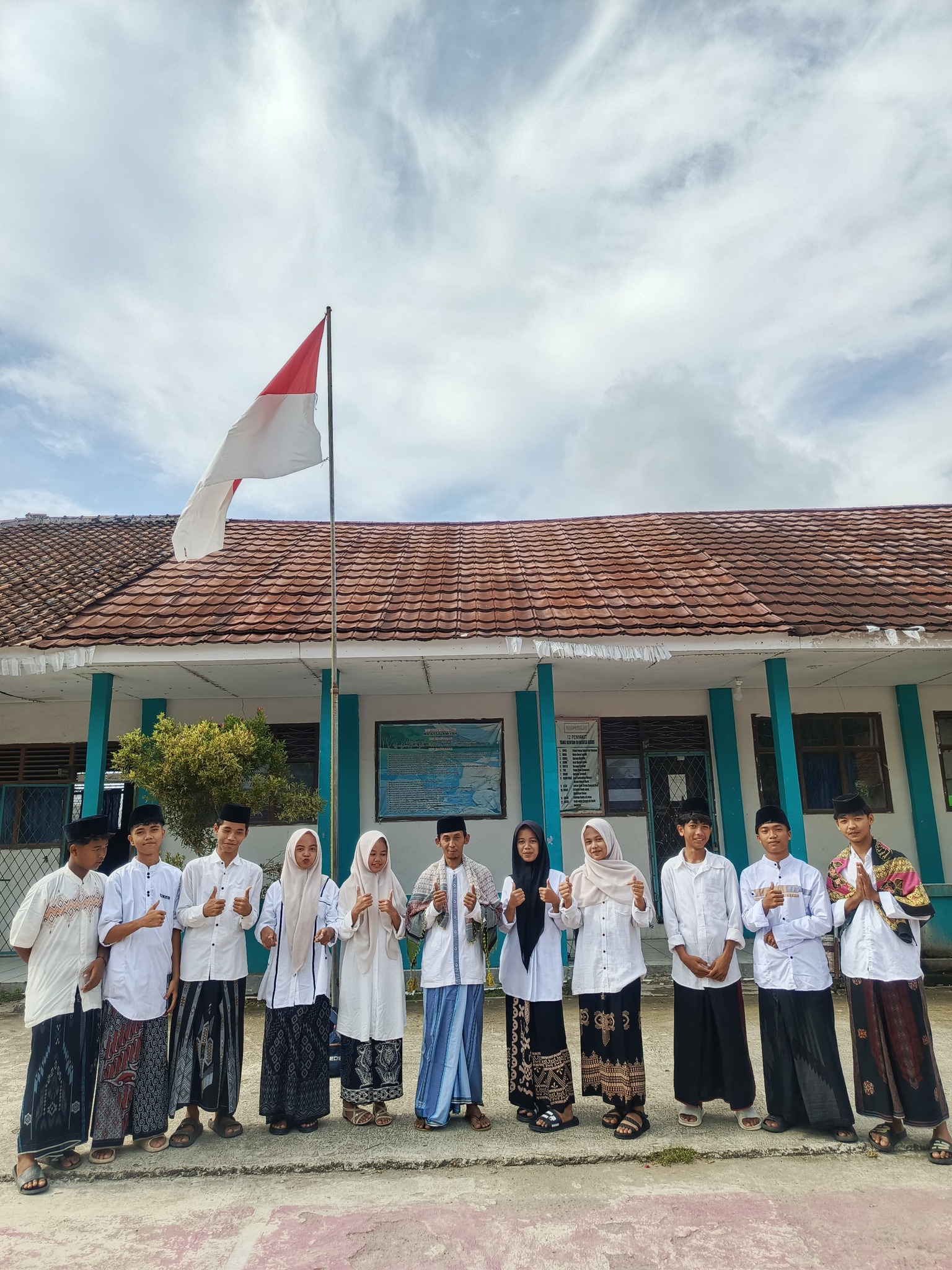 Upacara Hari Santri di MA Assalamiyah Tahun Ajaran 2025-2026